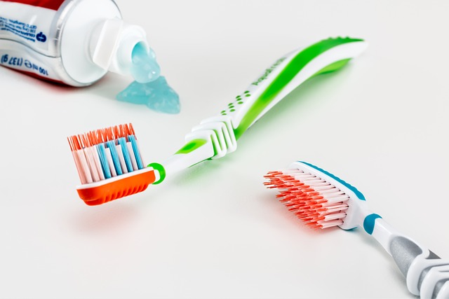 Er tandbørstekrus virkelig nødvendige? En tandlæges holdning